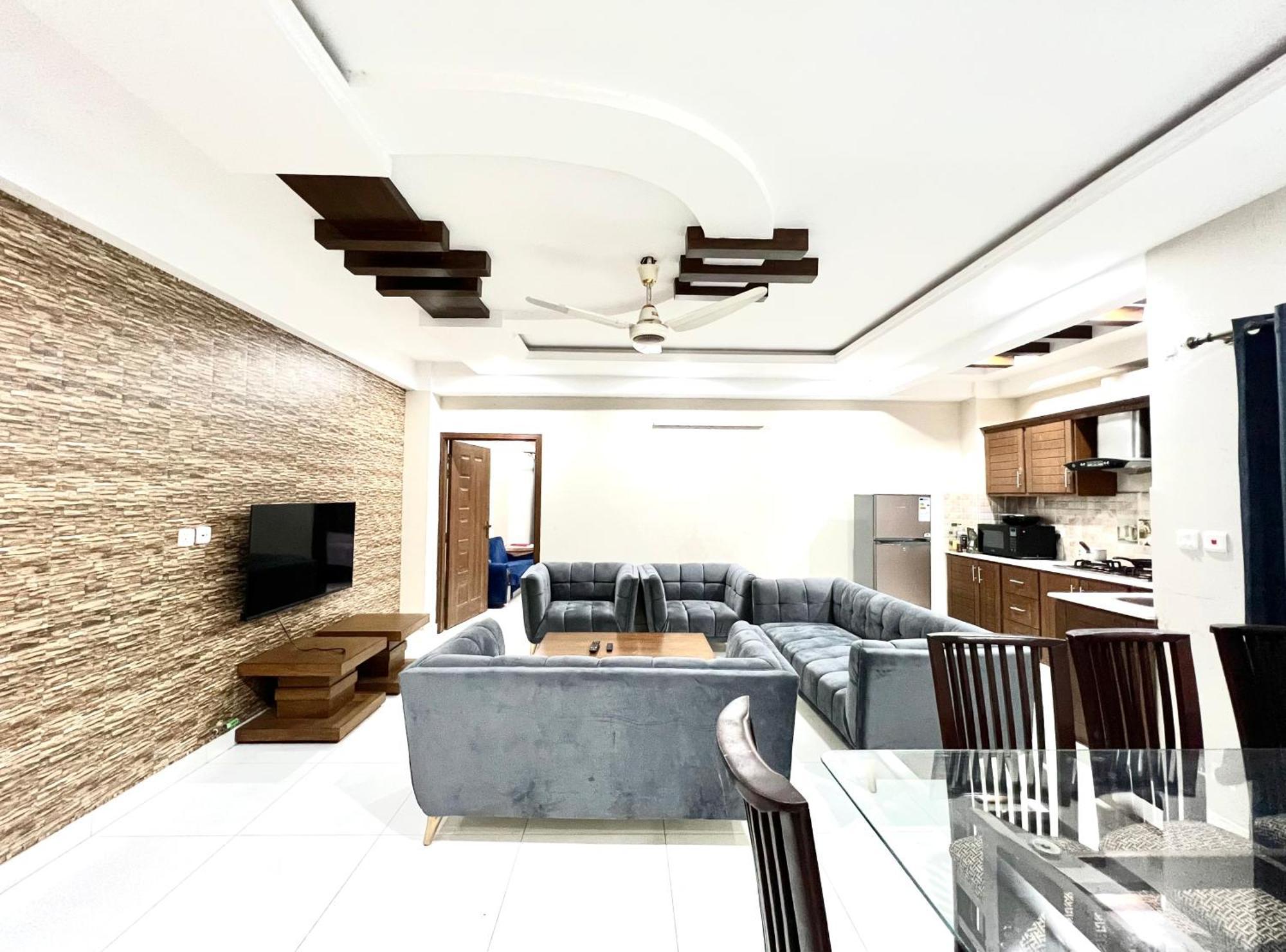 Luxury Apartment Hotel Islamabad Bagian luar foto