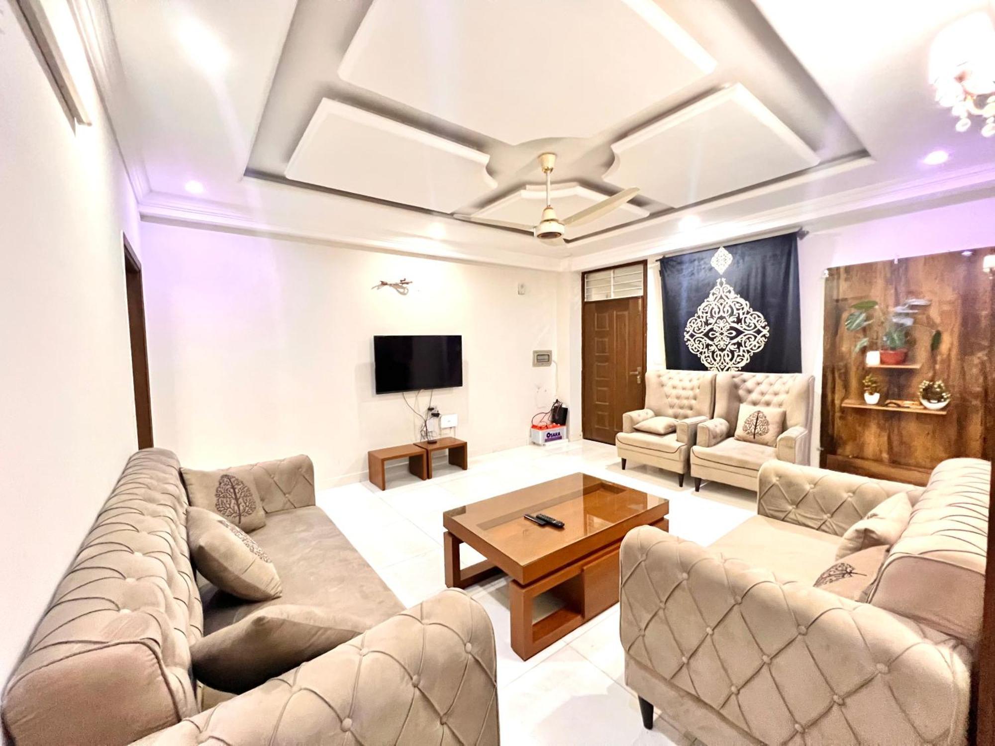 Luxury Apartment Hotel Islamabad Bagian luar foto