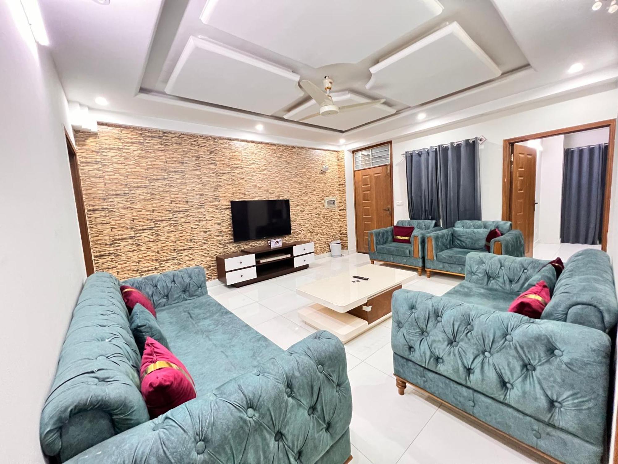 Luxury Apartment Hotel Islamabad Bagian luar foto